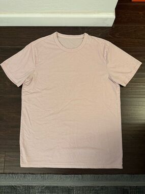 Mens Lululemon 5 Year shirt sz S/M Crew Neck T-Shirt - Light Pink